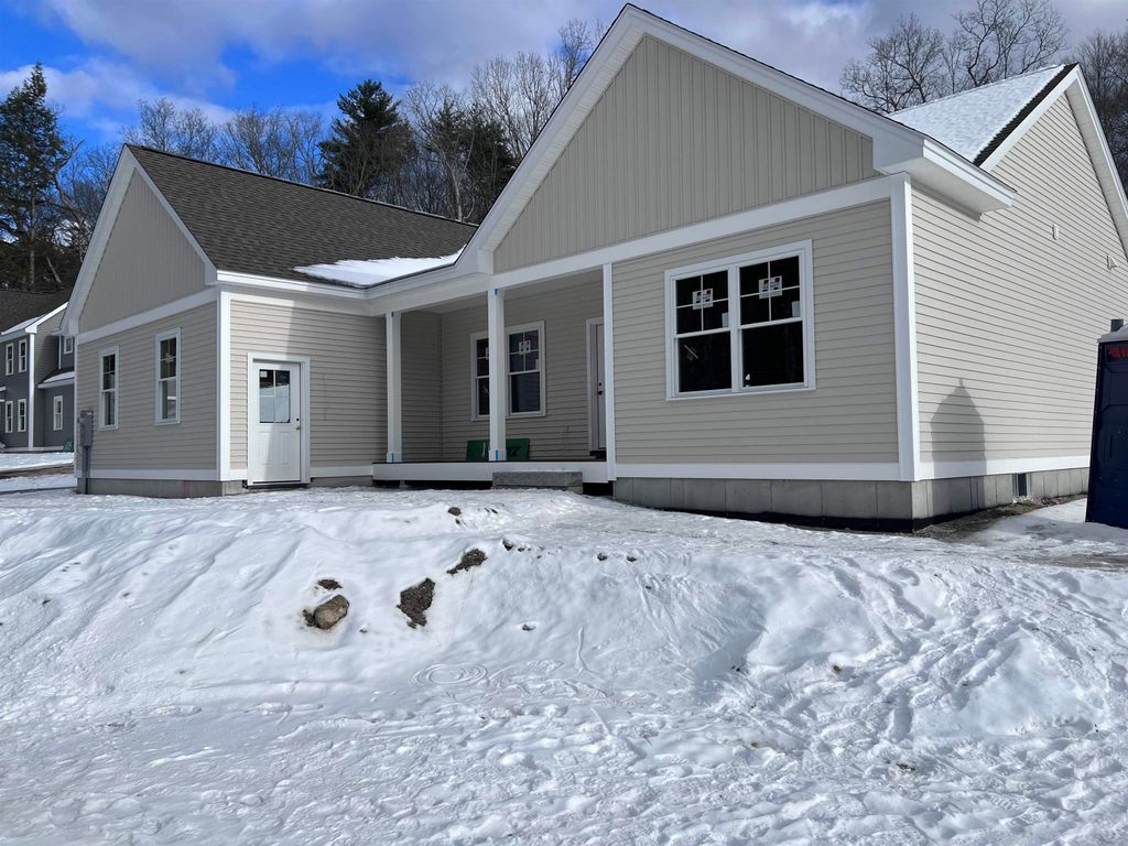 Photo of 103 Seaverns Bridge Road, Merrimack, NH 03054 (MLS # 5067639)