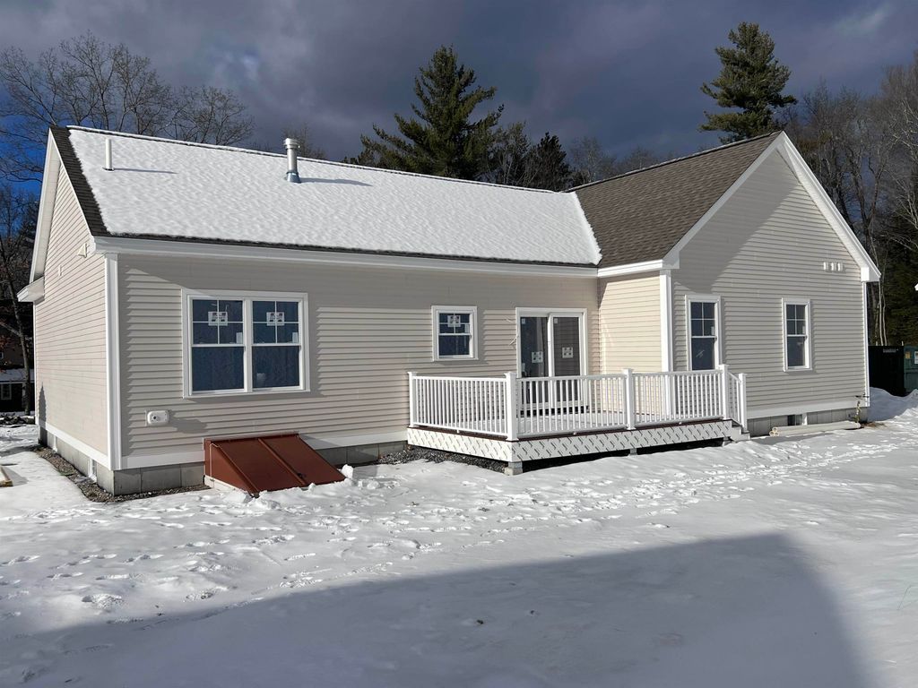 Photo of 103 Seaverns Bridge Road, Merrimack, NH 03054 (MLS # 5067639)