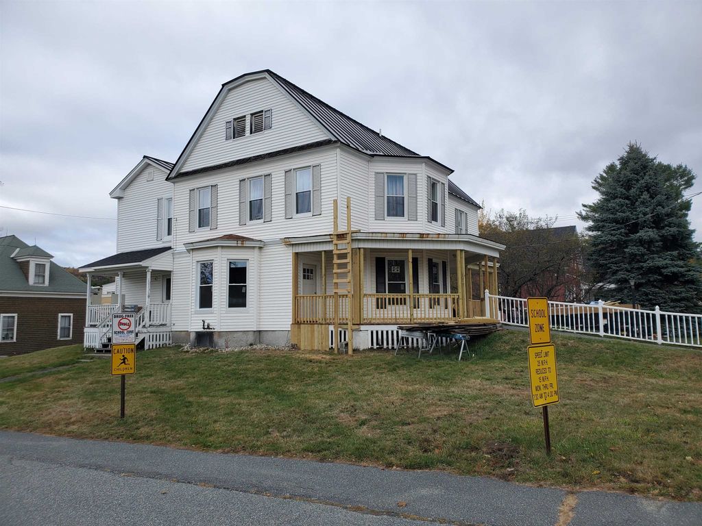 Photo of 17 Canaan Street, Canaan, NH 03741 (MLS # 5066668)