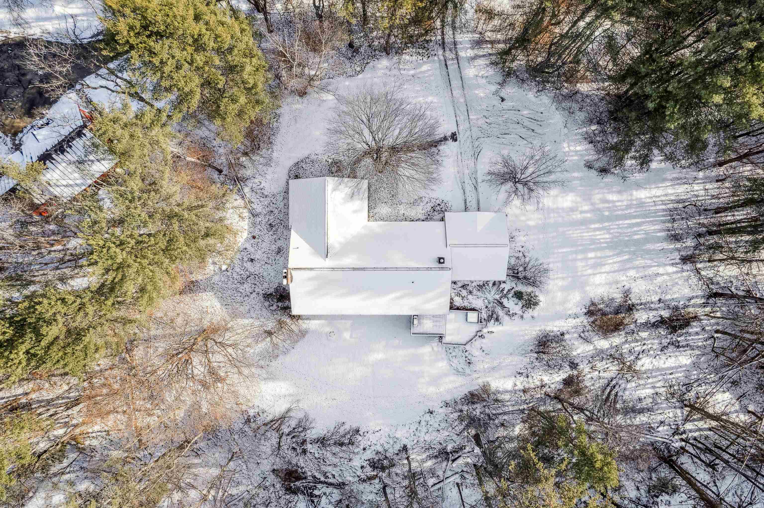 7 Willow Spring Lane