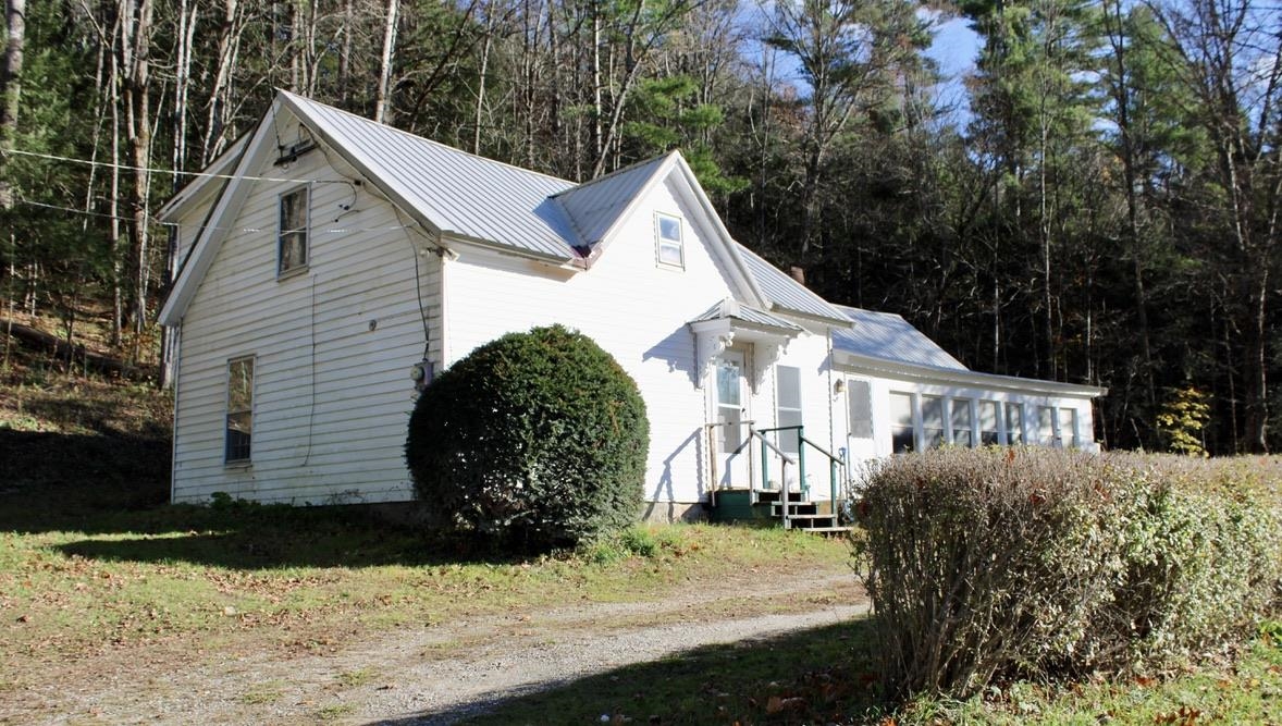 1066 Country Club Road