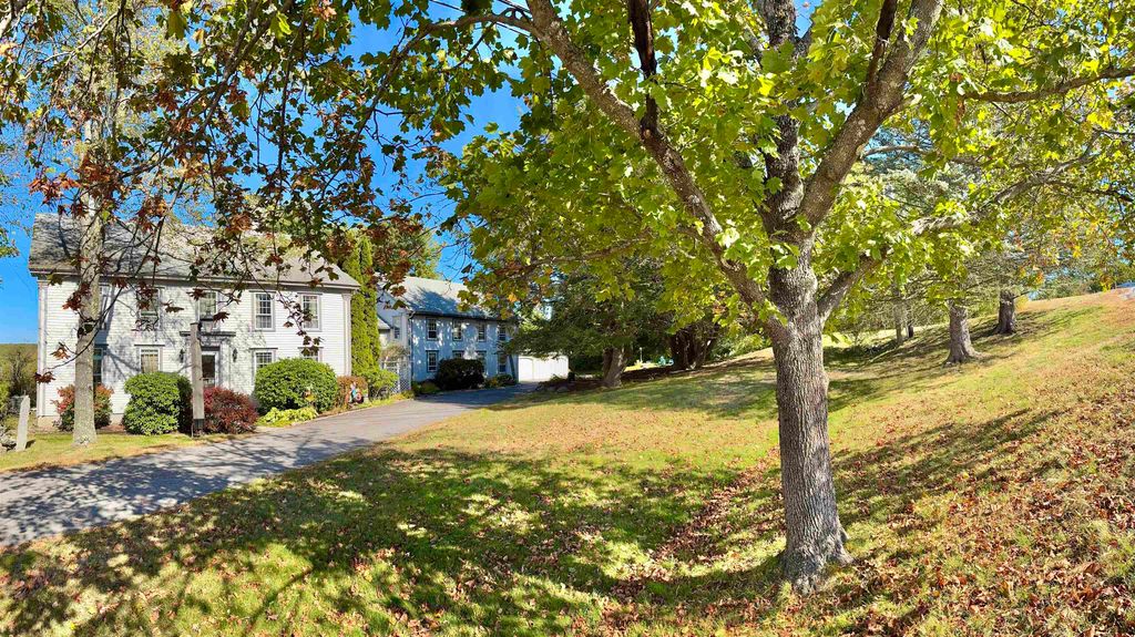 Photo of 14 Curtis Road, Gilford, NH 03249 (MLS # 5065508)