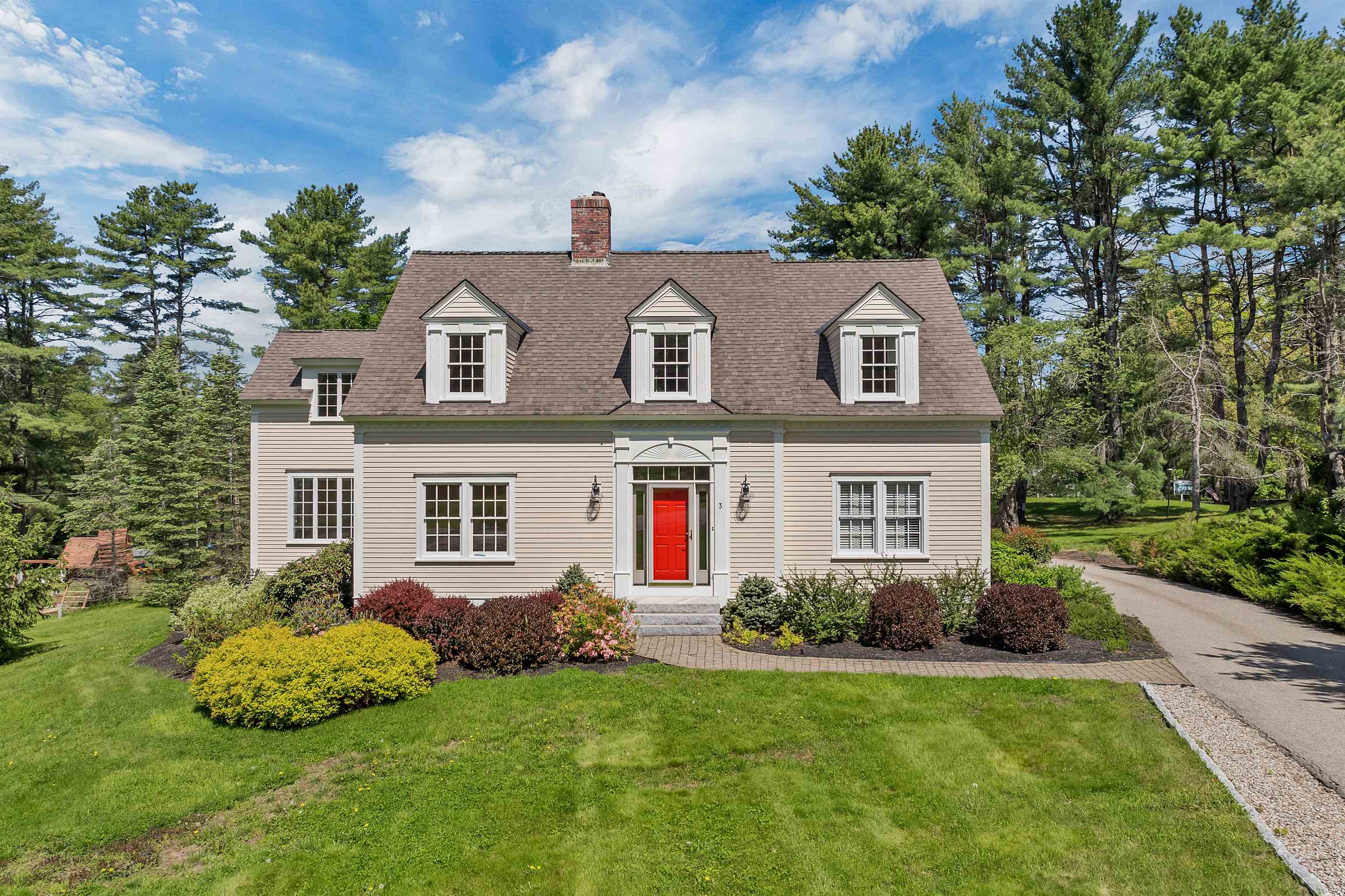 3 Baas Drive