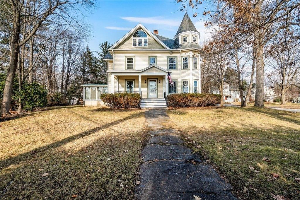 Photo of 61 Manchester Street, Nashua, NH 03064 (MLS # 5063670)