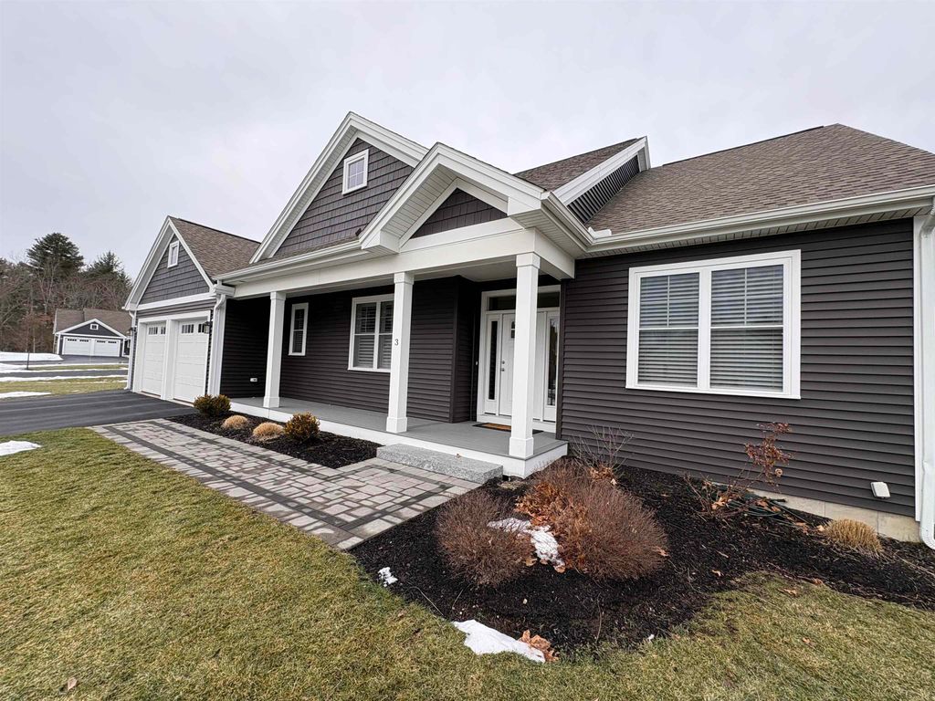 Photo of 3 Testament Circle, Nashua, NH 03062 (MLS # 5074018)