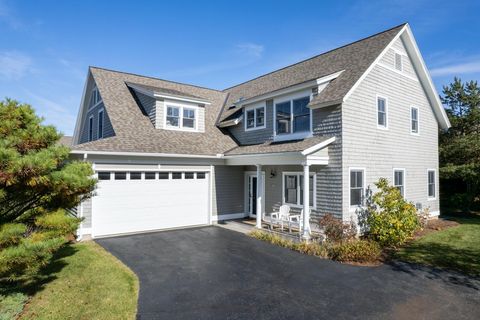 Photo of 102 Fairway Drive #102, South Burlington, VT 05403 (MLS # 5071885)