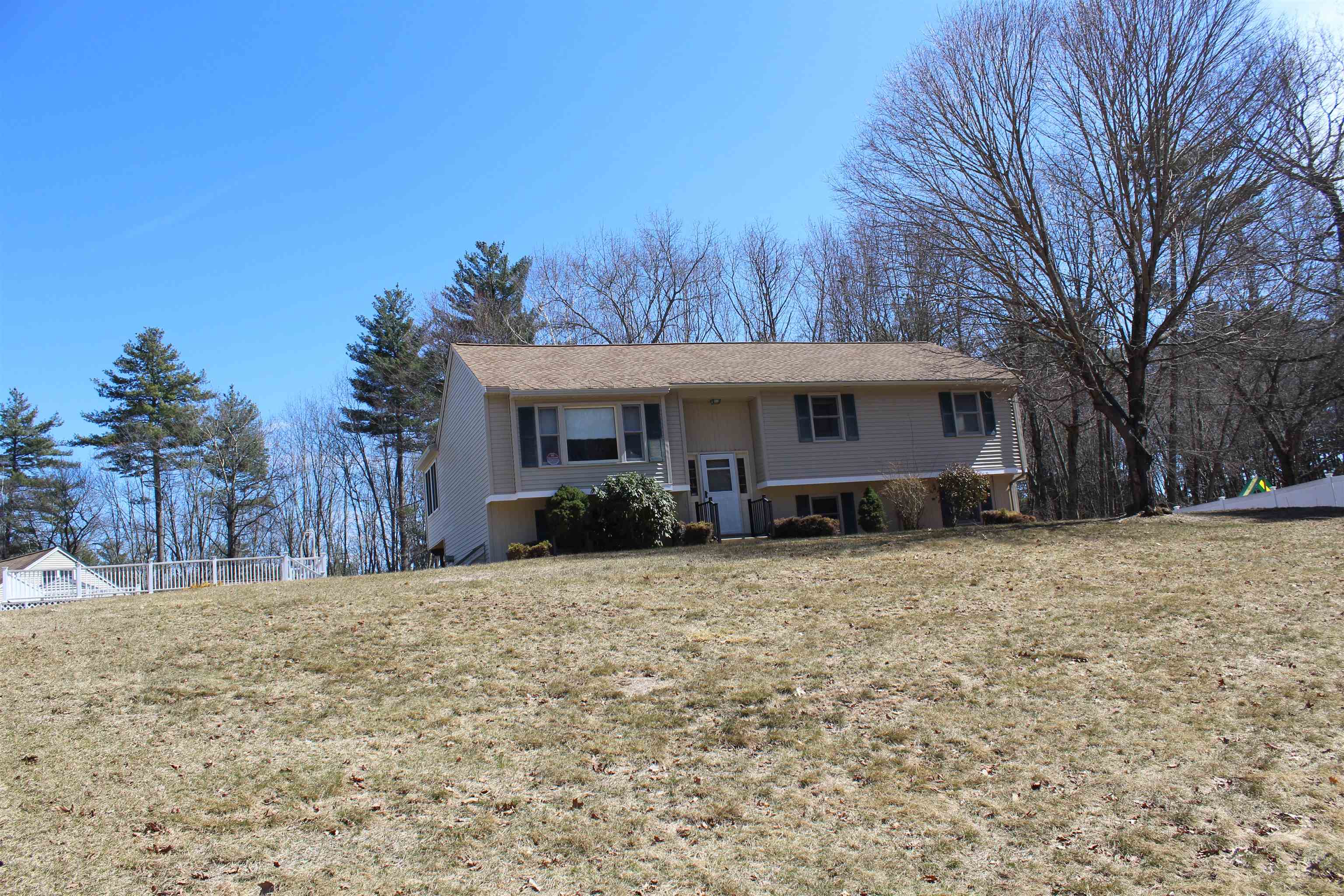 16 Towne Drive