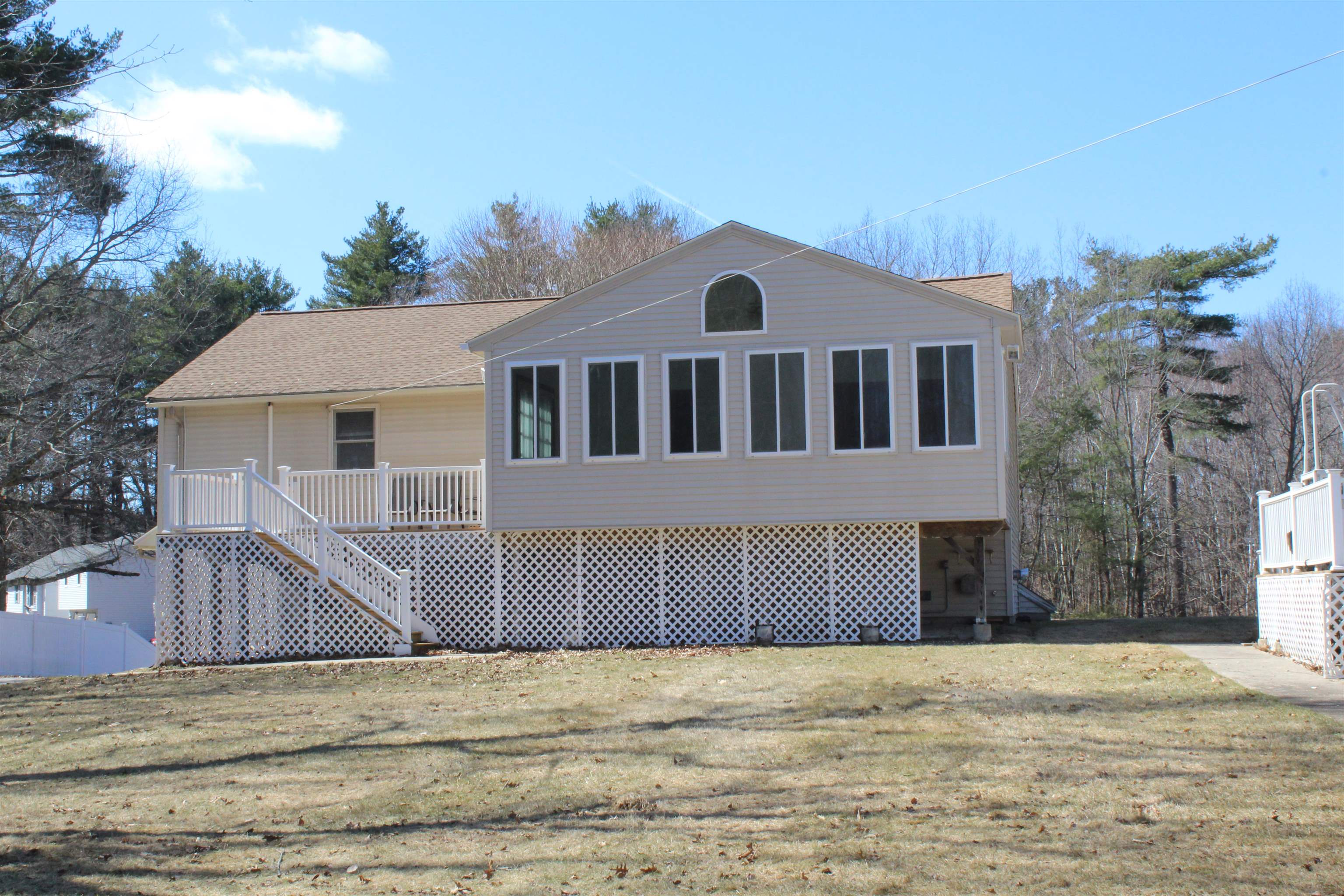 16 Towne Drive