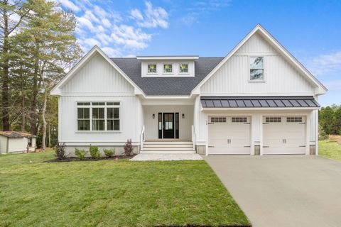 Photo of 16 Briar Road, Hampton, NH 03842 (MLS # 5065728)