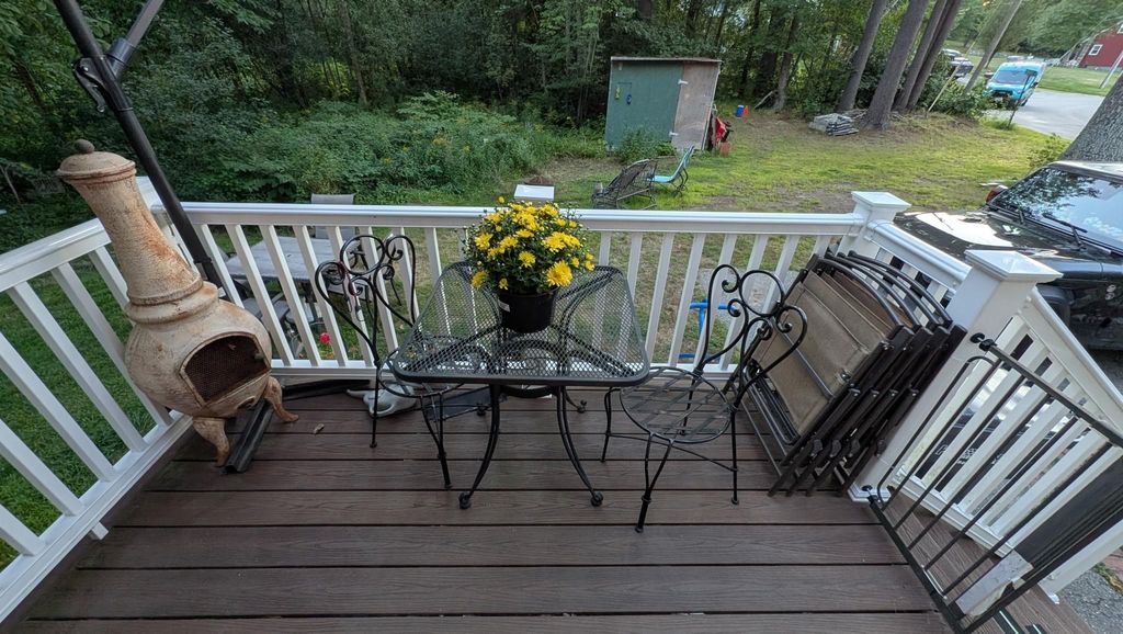 Photo of 4 Lorraine Avenue, Pelham, NH 03076 (MLS # 5055848)