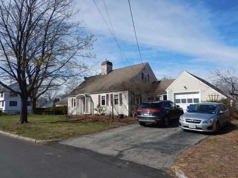180 BIRCHWOOD Road Manchester NH 03104