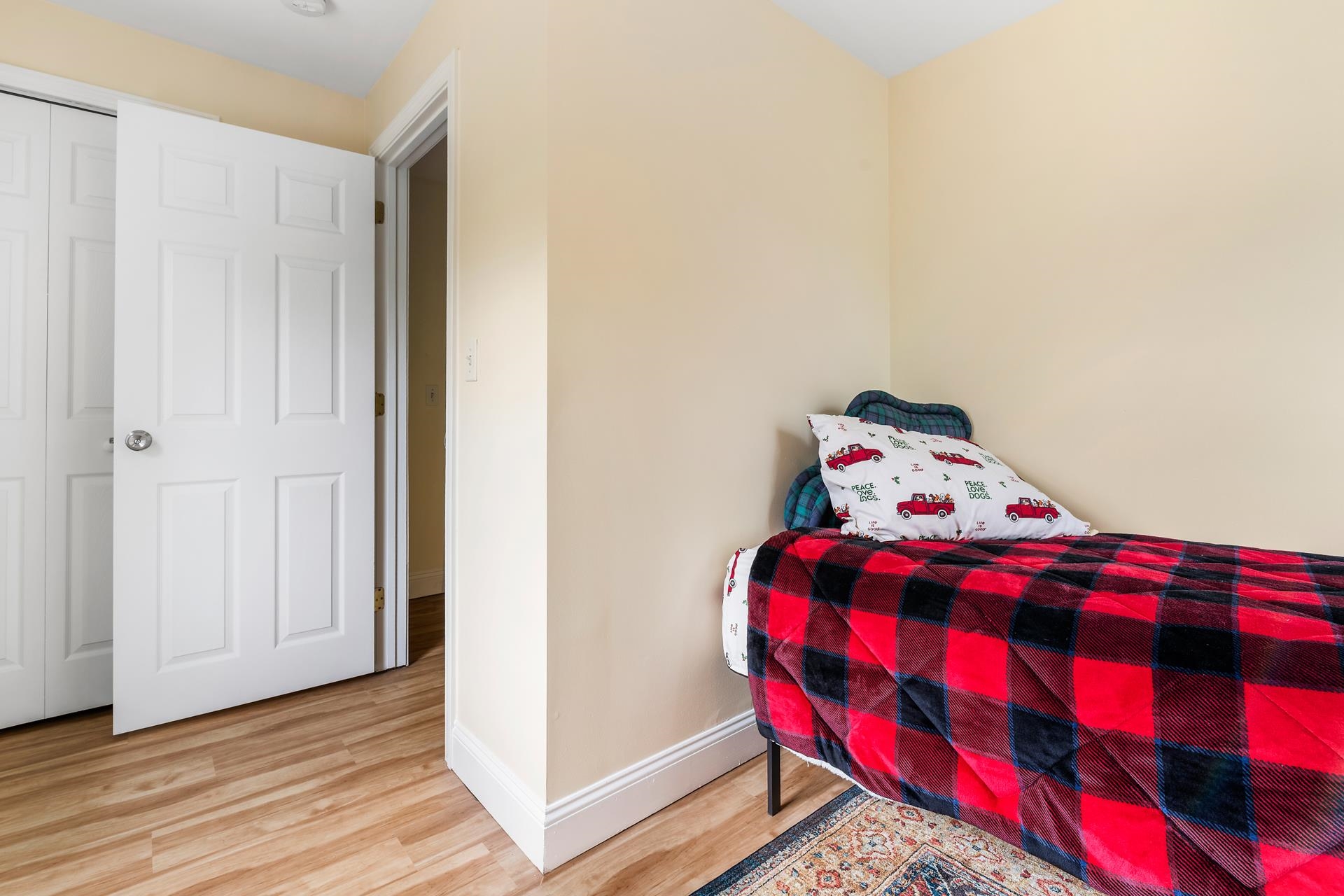 Goshen, New Hampshire 03752, United States, 3 Bedrooms Bedrooms, ,1 BathroomBathrooms,Residential,Active,162315