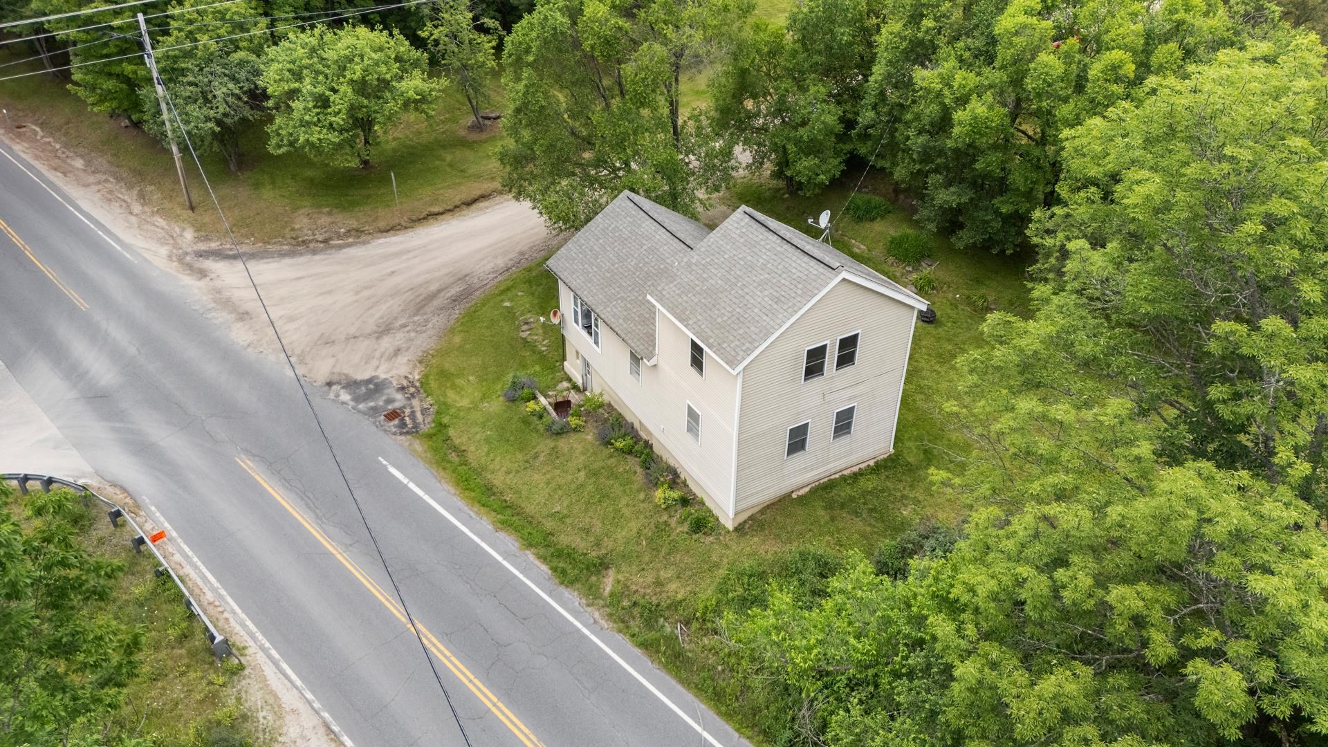 Goshen, New Hampshire 03752, United States, 3 Bedrooms Bedrooms, ,1 BathroomBathrooms,Residential,Active,162315