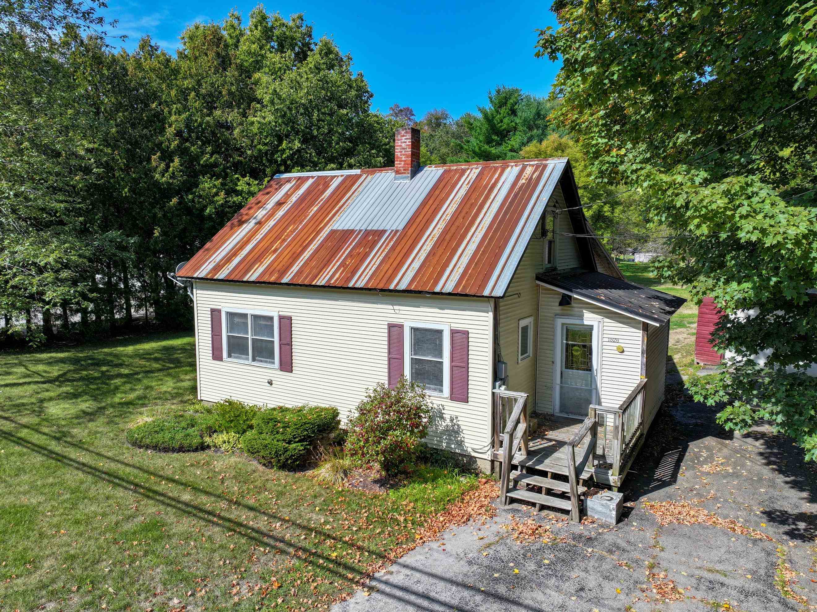 1526 Forest Dale Road