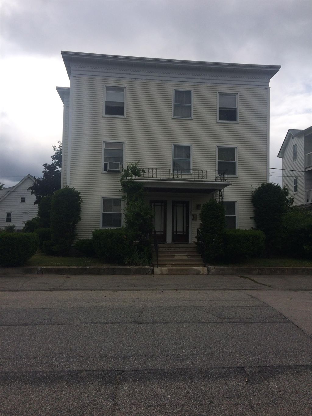 Photo of 108 Alsace Street, Manchester, NH 03102 (MLS # 5085982)