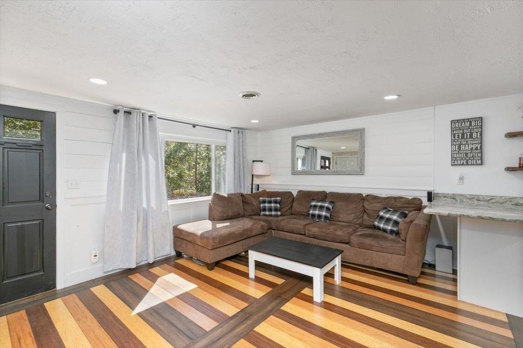 Photo of 20 Owl Lane, Lee, NH 03861 (MLS # 5083937)