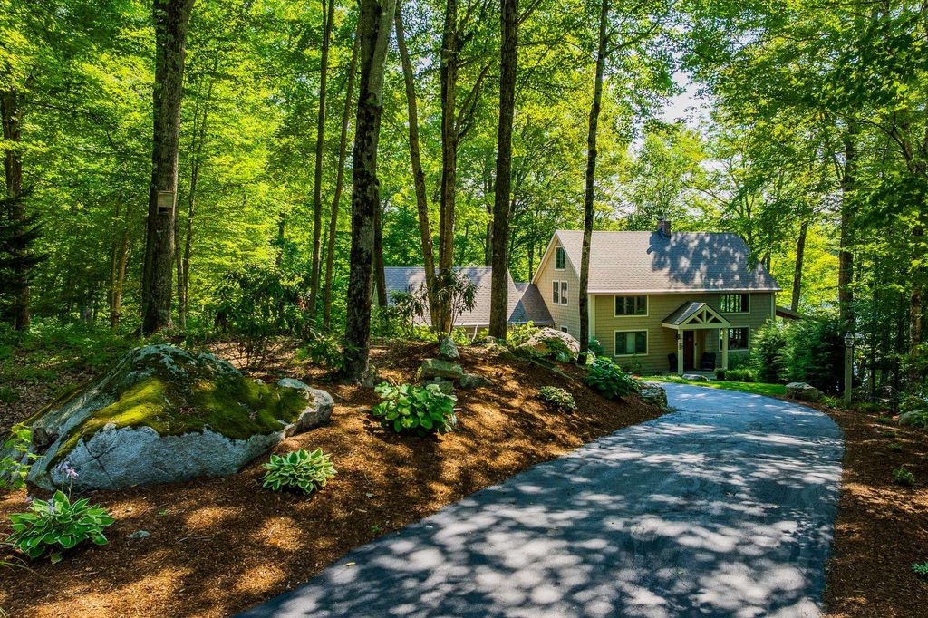 Photo of 21 Shore Road, Grantham, NH 03753 (MLS # 5075669)