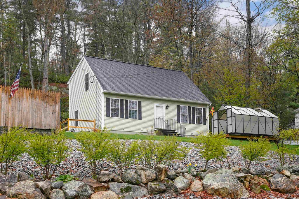 Photo of 147 Mile Slip Road, Milford, NH 03055 (MLS # 5087019)