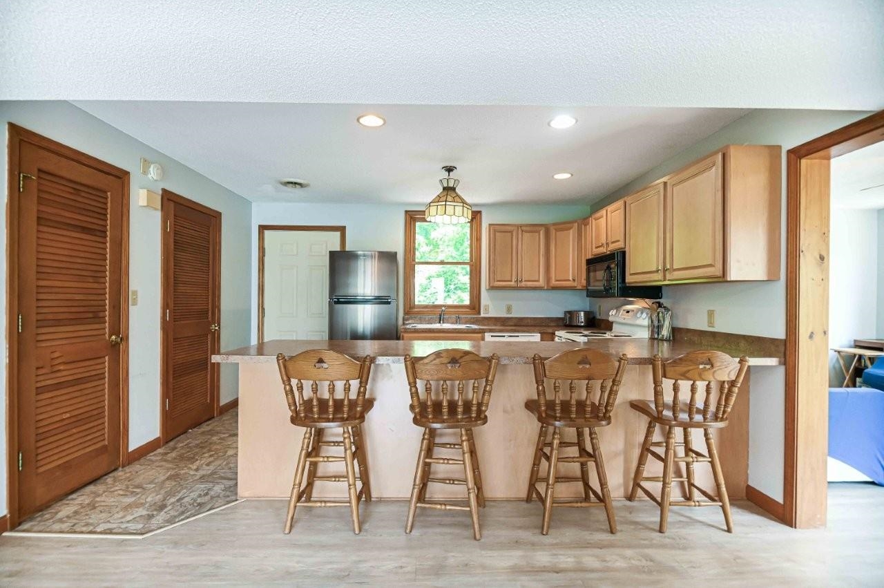 47 Beacon Street 5