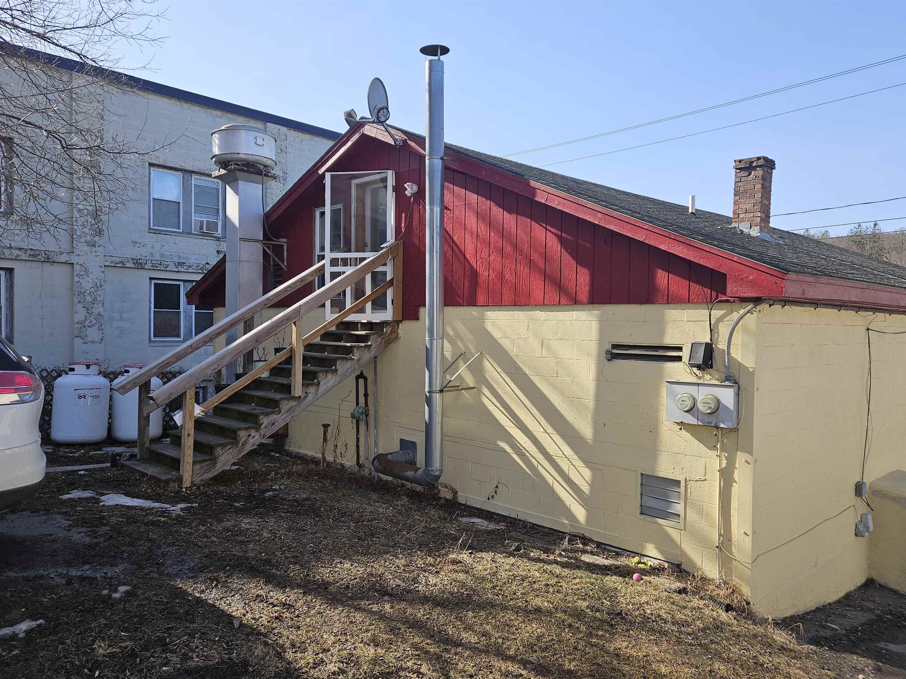 16 N Main Street