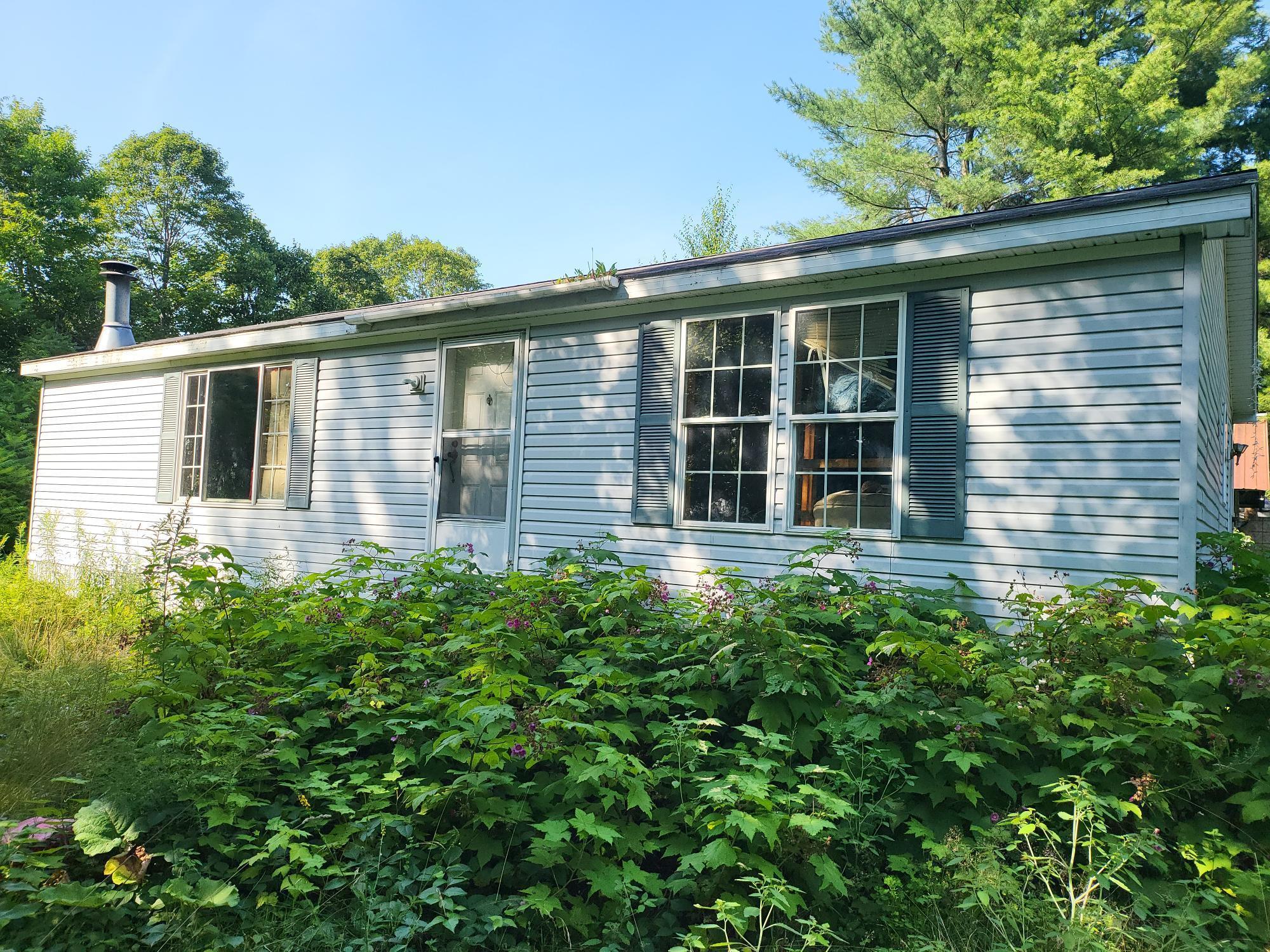Waitsfield, Vermont 05673, United States, 2 Bedrooms Bedrooms, ,2 BathroomsBathrooms,Residential,Pending,208025