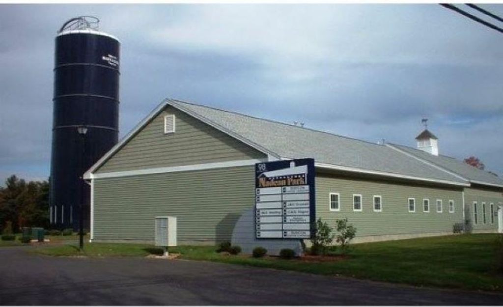 Photo of 98 Old Derry Road #B-1 &amp; B-2, Hudson, NH 03051 (MLS # 5077597)