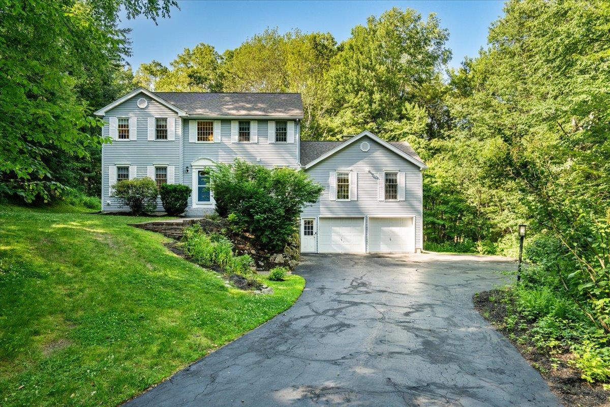 Bedford, New Hampshire 03110, United States, 4 Bedrooms Bedrooms, ,3 BathroomsBathrooms,Residential,Active,160071