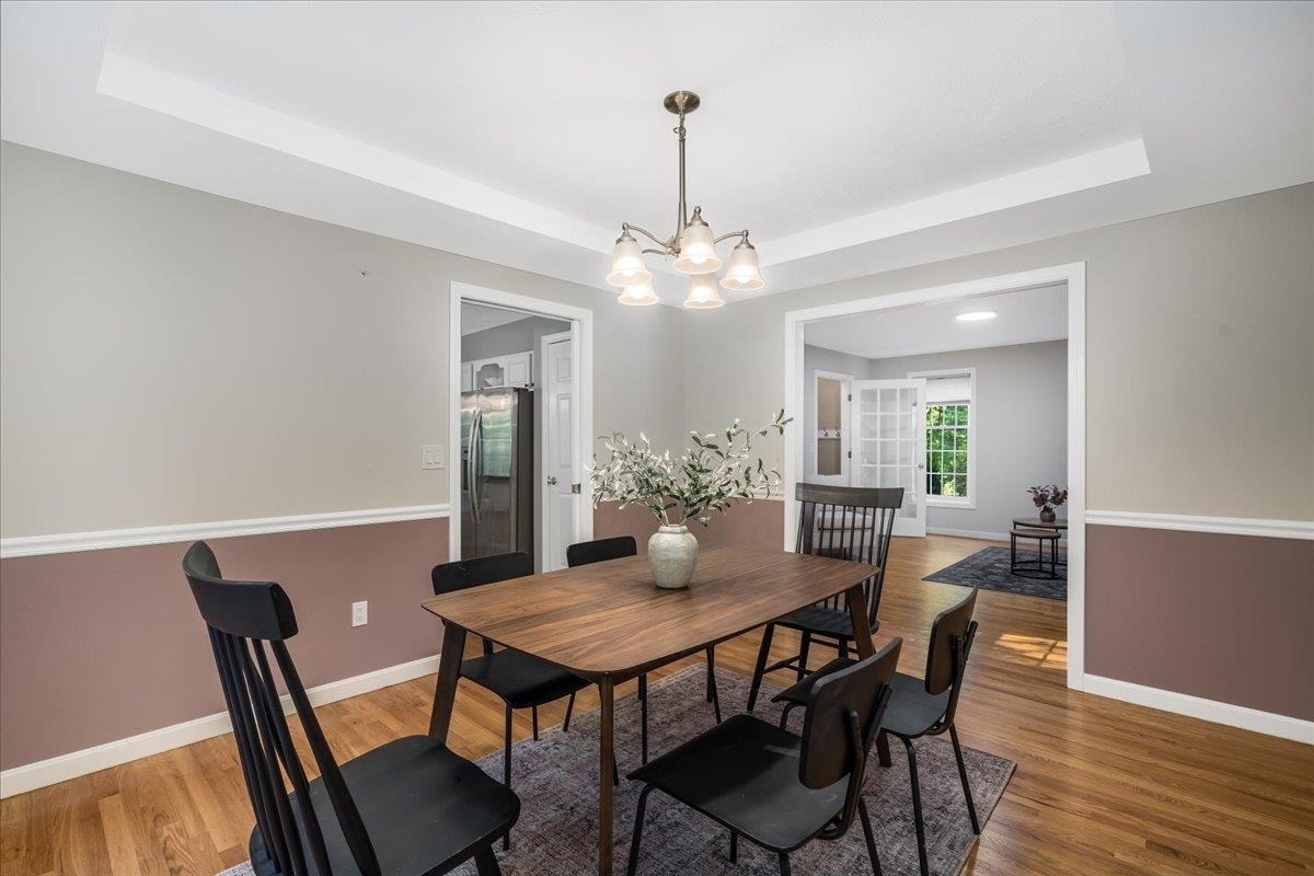 Bedford, New Hampshire 03110, United States, 4 Bedrooms Bedrooms, ,3 BathroomsBathrooms,Residential,Active,160071