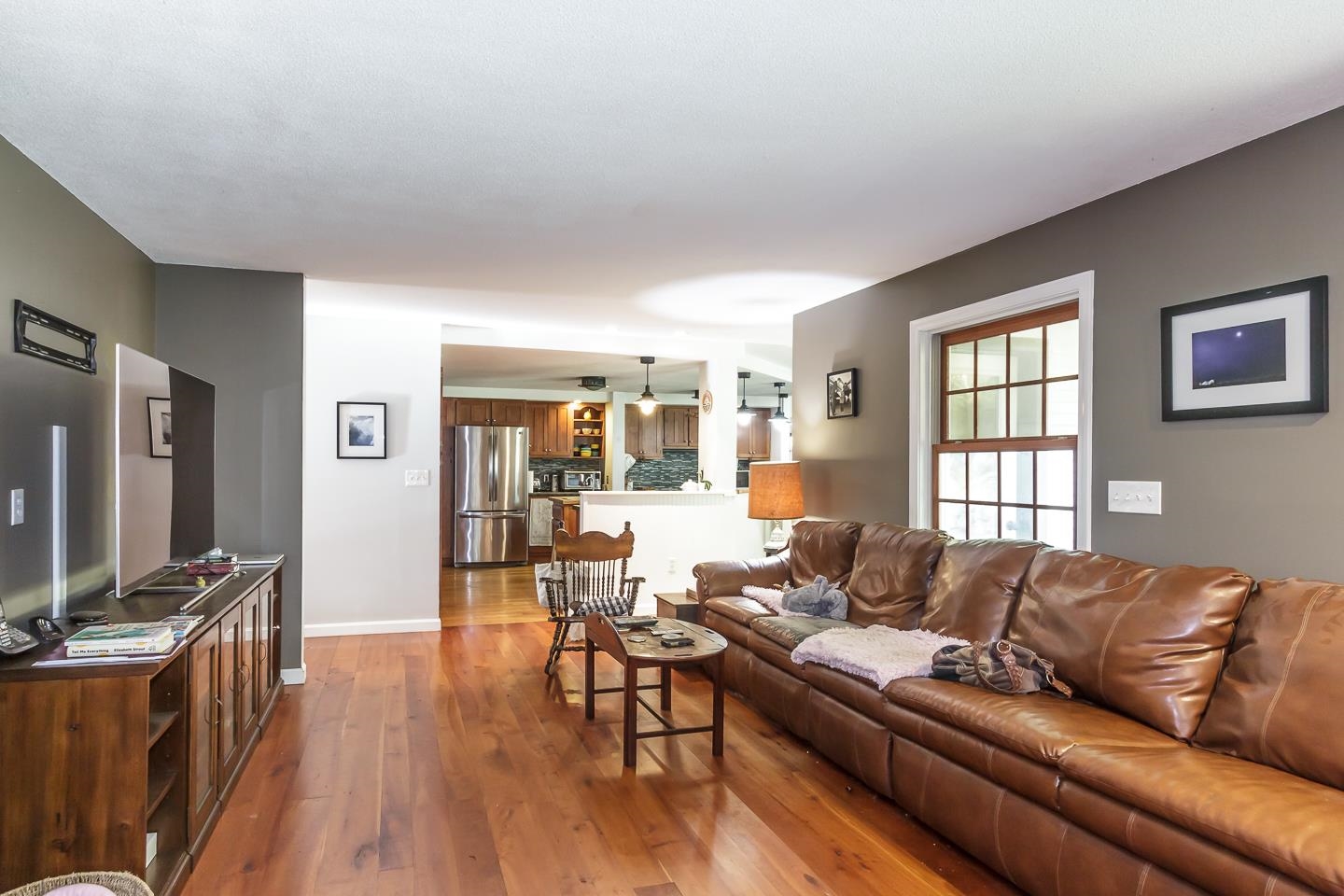 Keene, New Hampshire 03431, United States, 4 Bedrooms Bedrooms, ,3 BathroomsBathrooms,Residential,Pending,39638