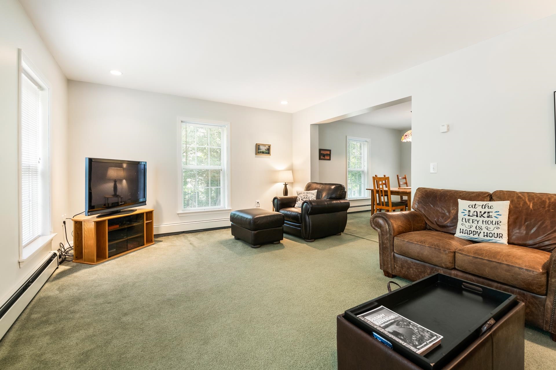 Sunapee, New Hampshire 03782, United States, 4 Bedrooms Bedrooms, ,2 BathroomsBathrooms,Residential,Active,139549