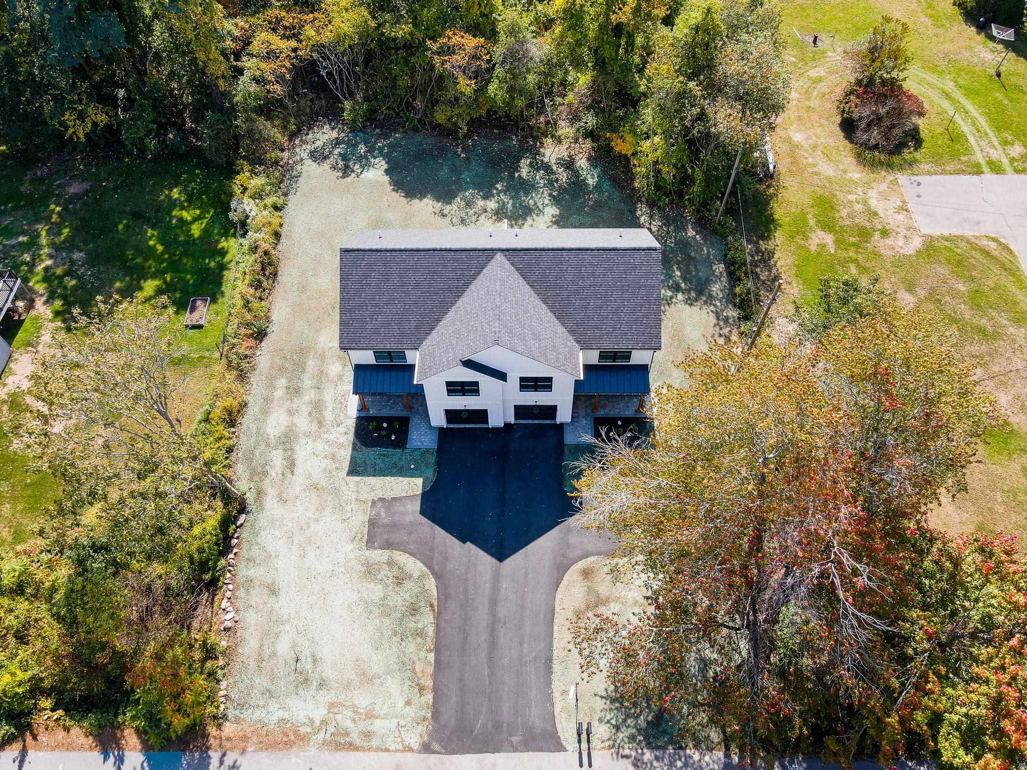 38 Rocks Road Unit 2