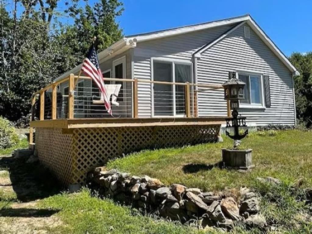 Photo of 35 Lake Road, Epsom, NH 03234 (MLS # 5084479)