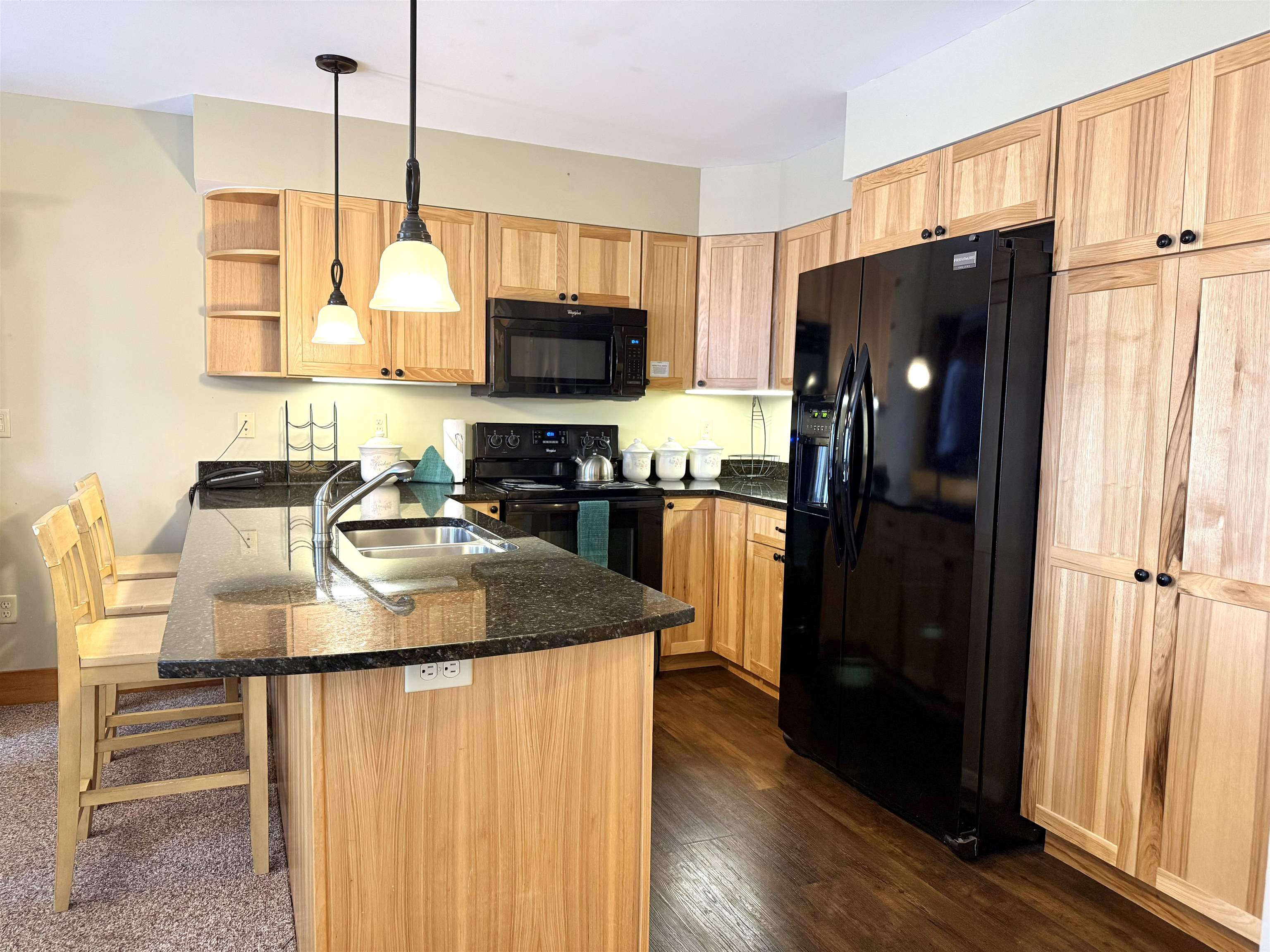 296 Bridge Road 4766