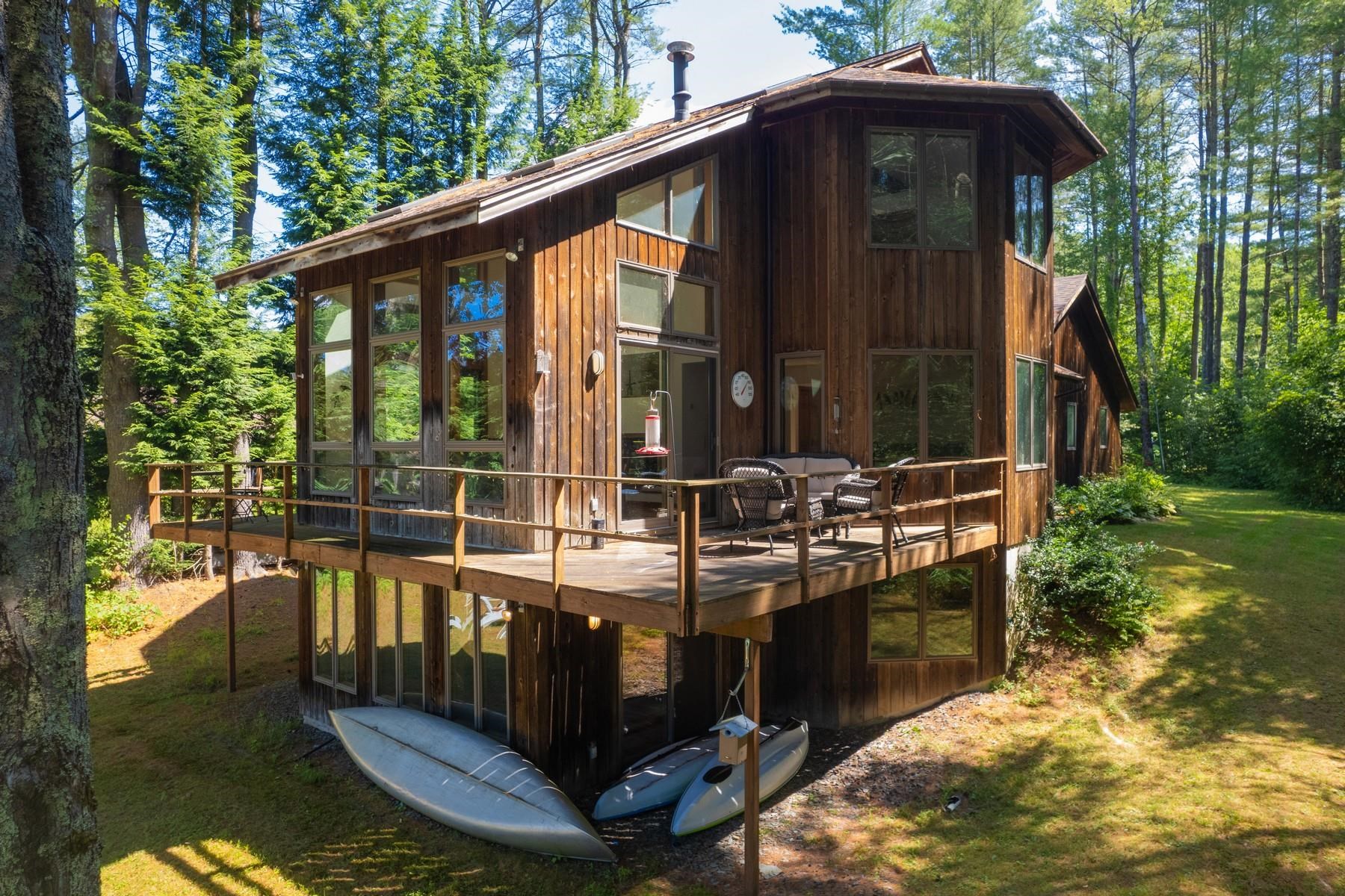 86 Lily Pond Lane
