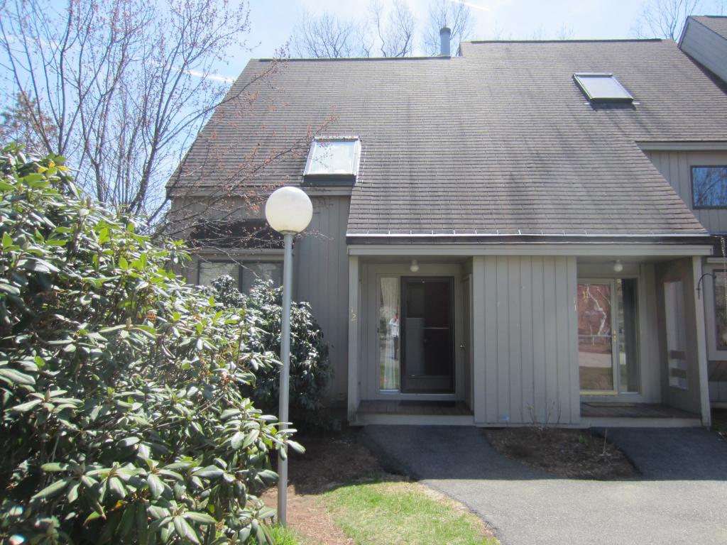 12 Saratoga Court 12