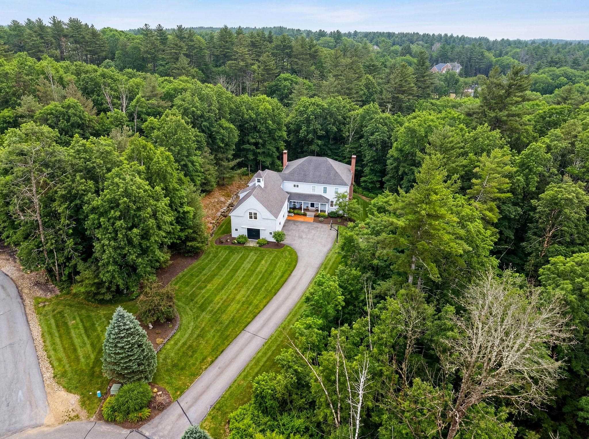Photo 1 of 60 — 17 Canterbury Lane, Bedford, NH 03110