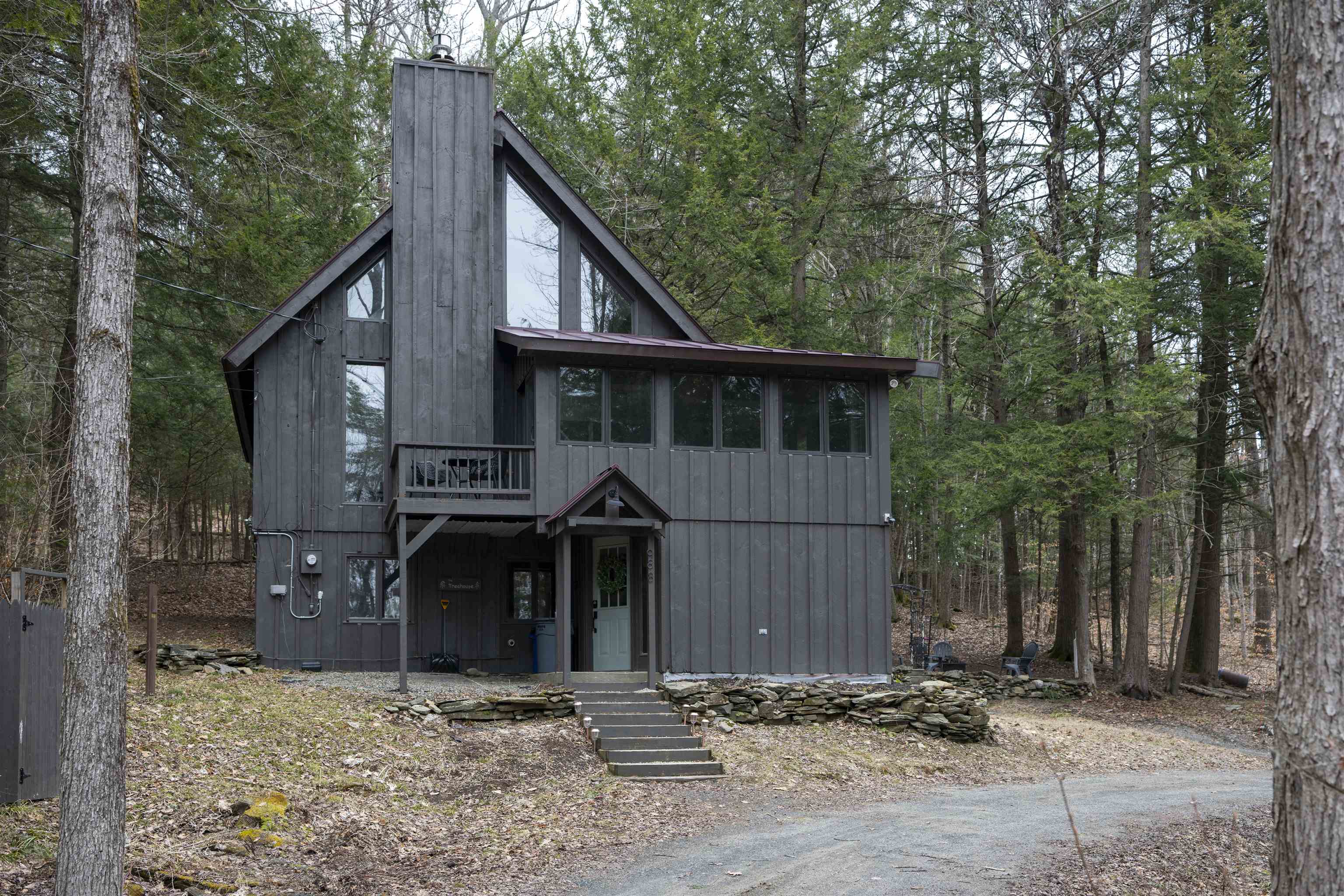 988 Old Quechee Road