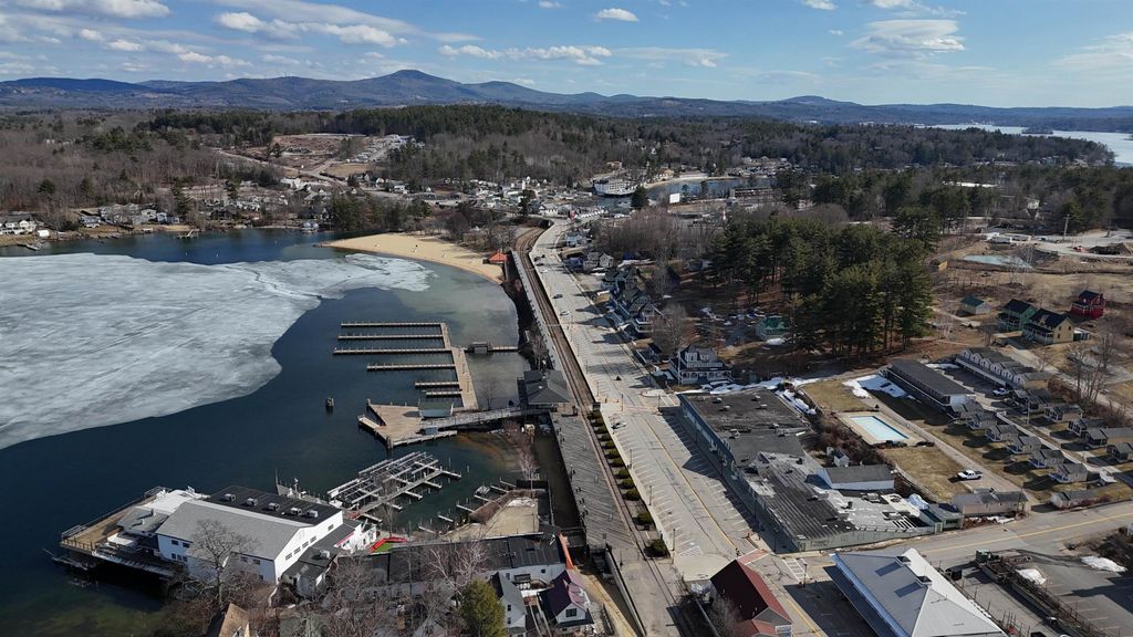 Photo of 7 Morris Avenue, Laconia, NH 03246 (MLS # 5081452)