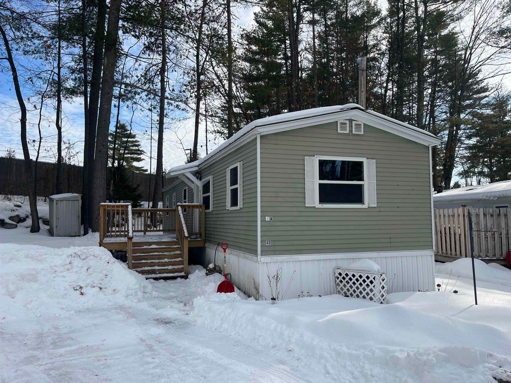 Photo of 48 O'Keefe's Circle, Conway, NH 03860 (MLS # 5073658)