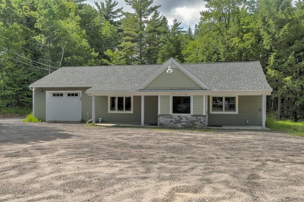 Photo of 223 Monadnock Highway, Swanzey, NH 03446 (MLS # 5048030)