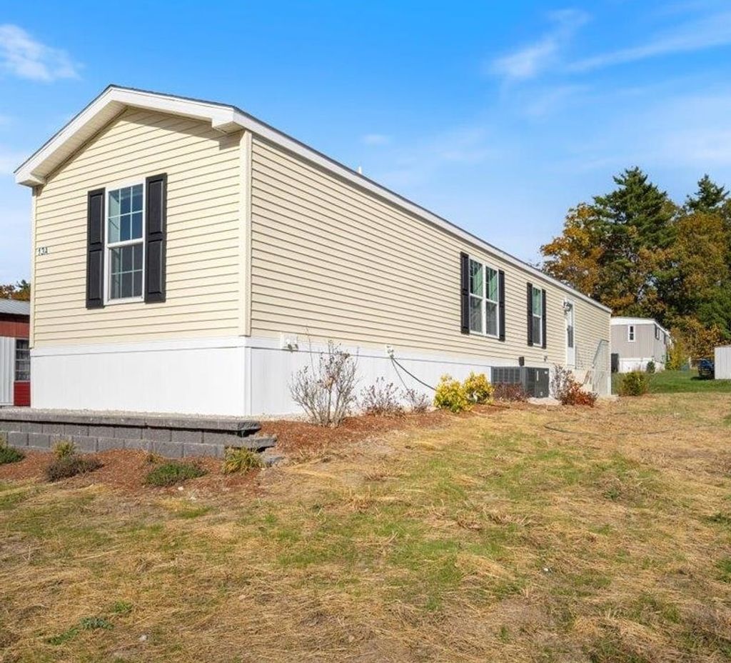 Photo of 843 High Street #13A, Candia, NH 03034 (MLS # 5066687)