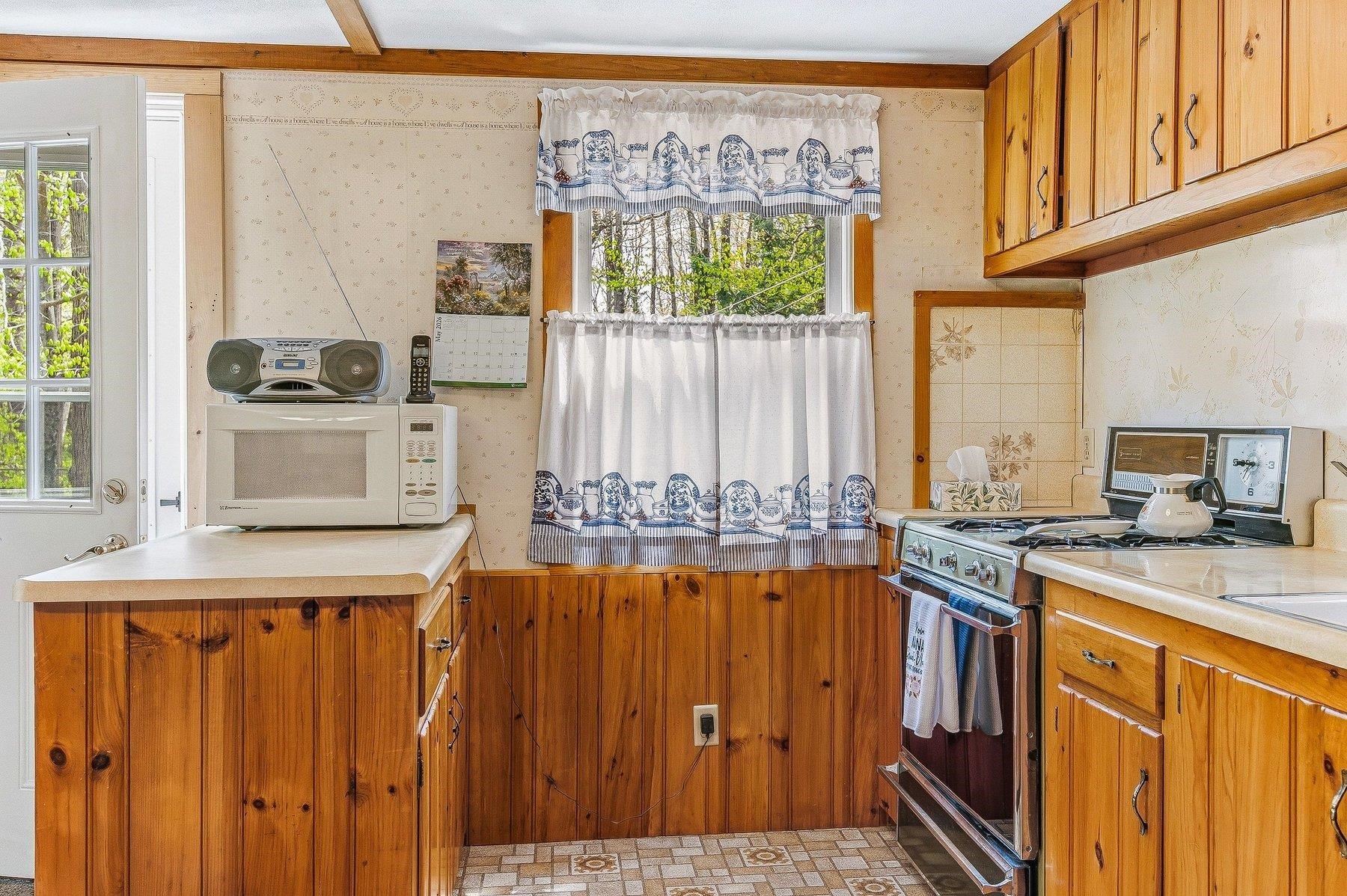 25 Brewster Hill Road