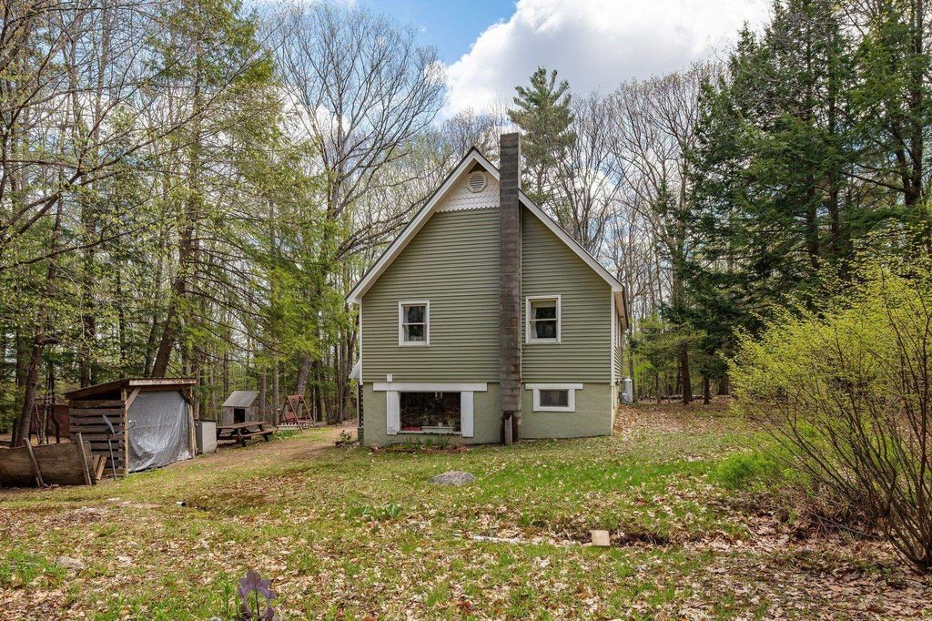 Photo of 25 Brewster Hill Road, Tamworth, NH 03886 (MLS # 5088377)