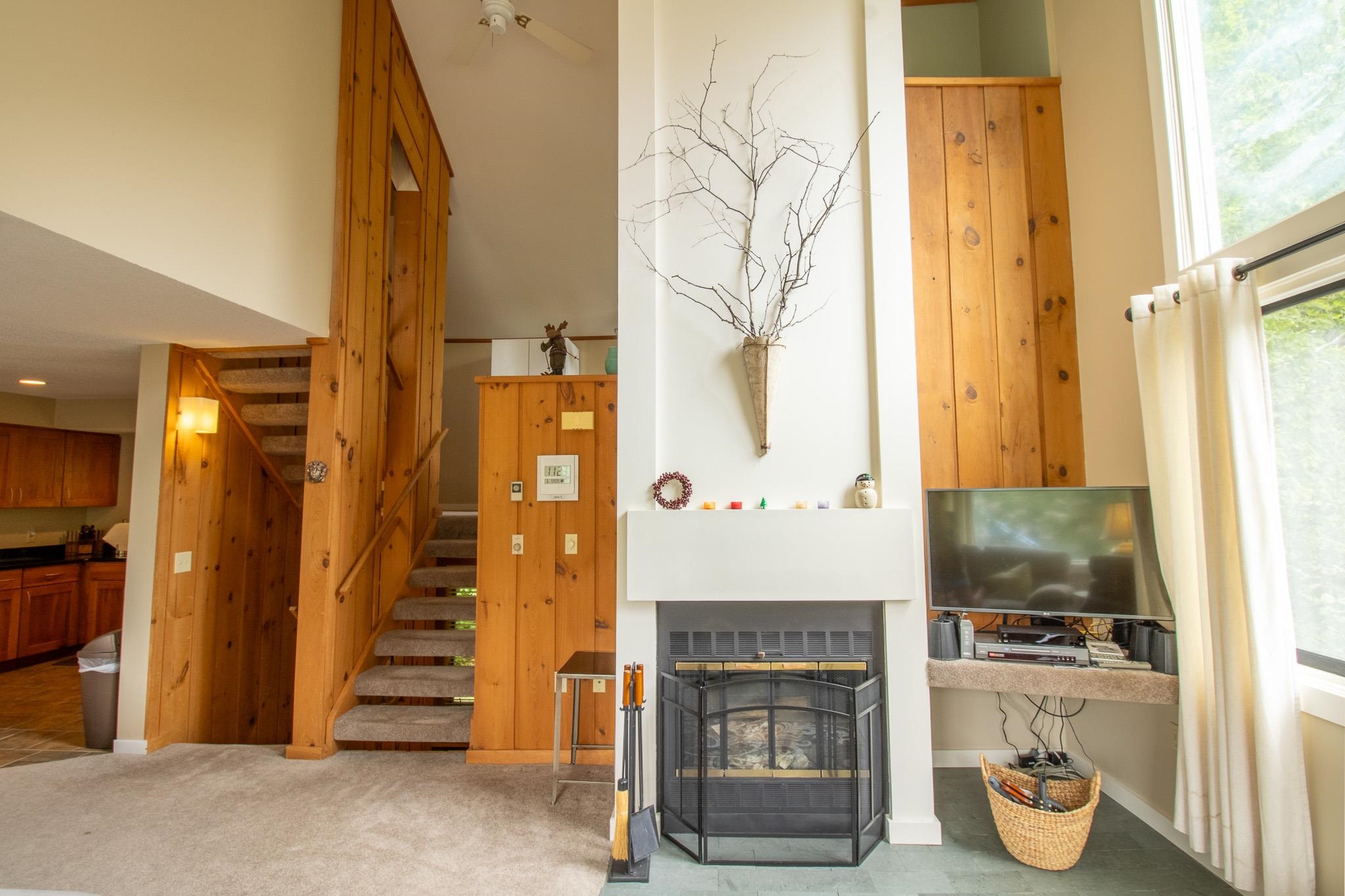 15 Ravine Lane 1