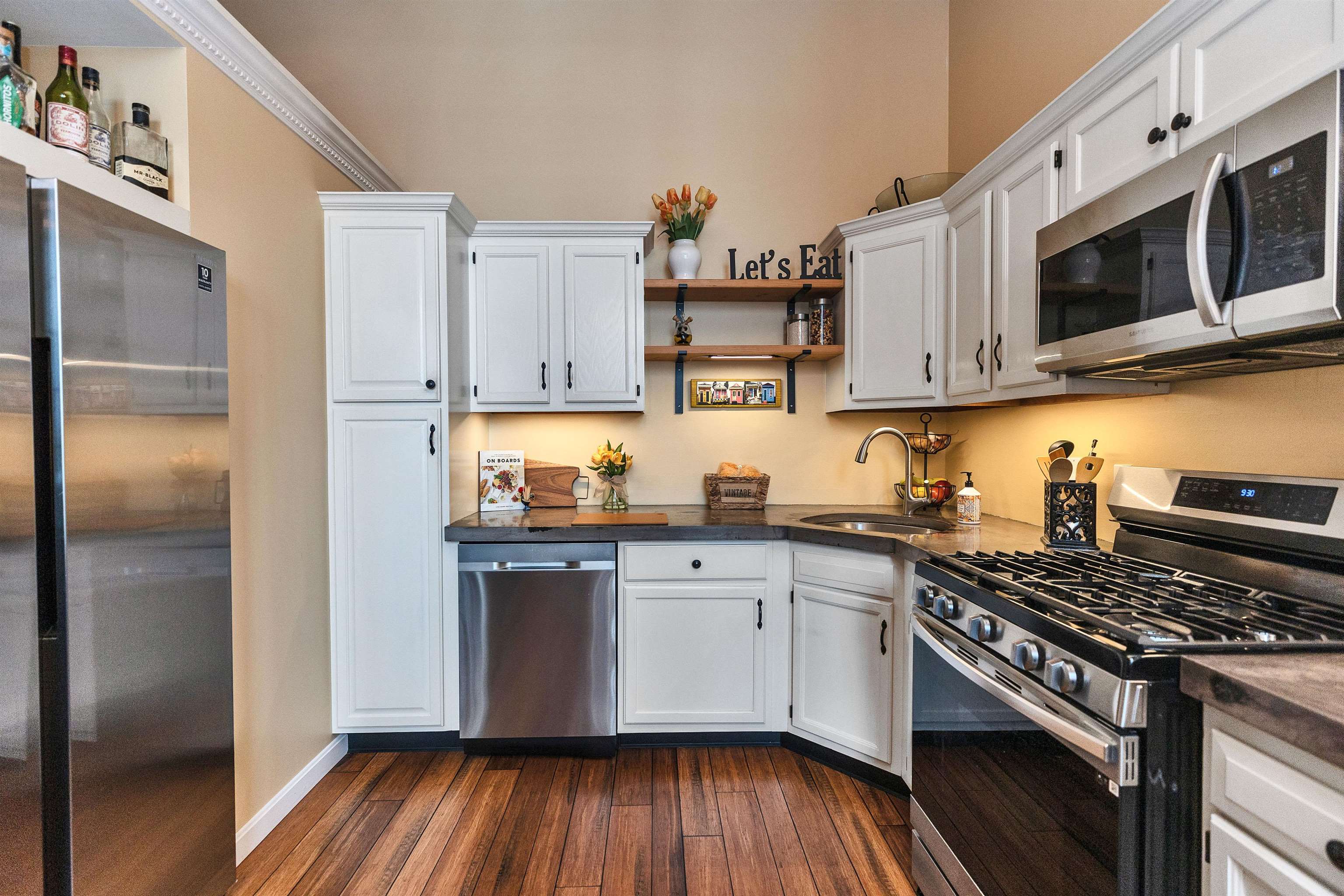 470 Silver Street 413