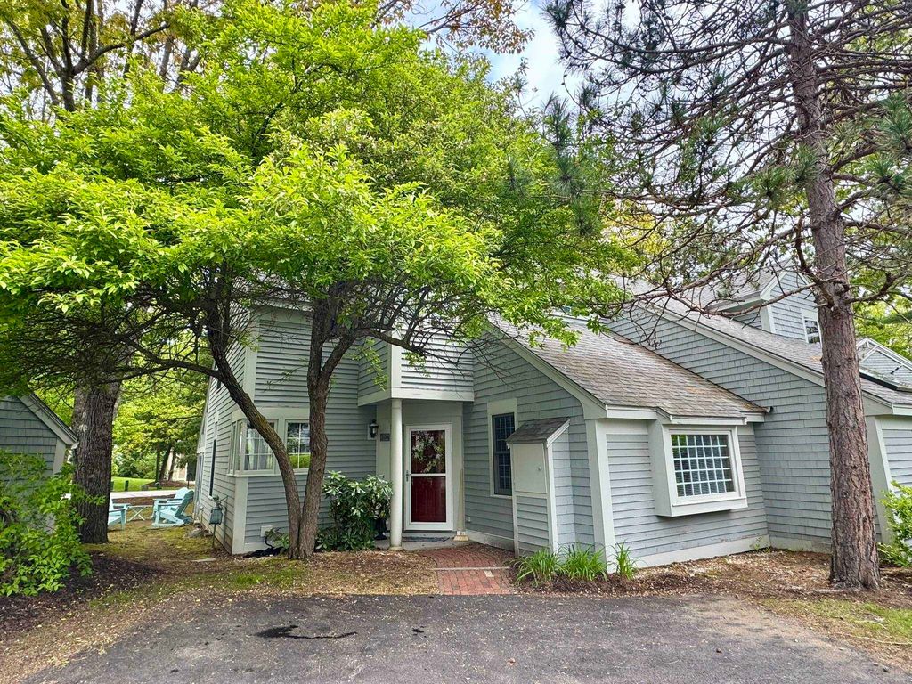 Photo of 20 Golf View, Laconia, NH 03246 (MLS # 5065455)