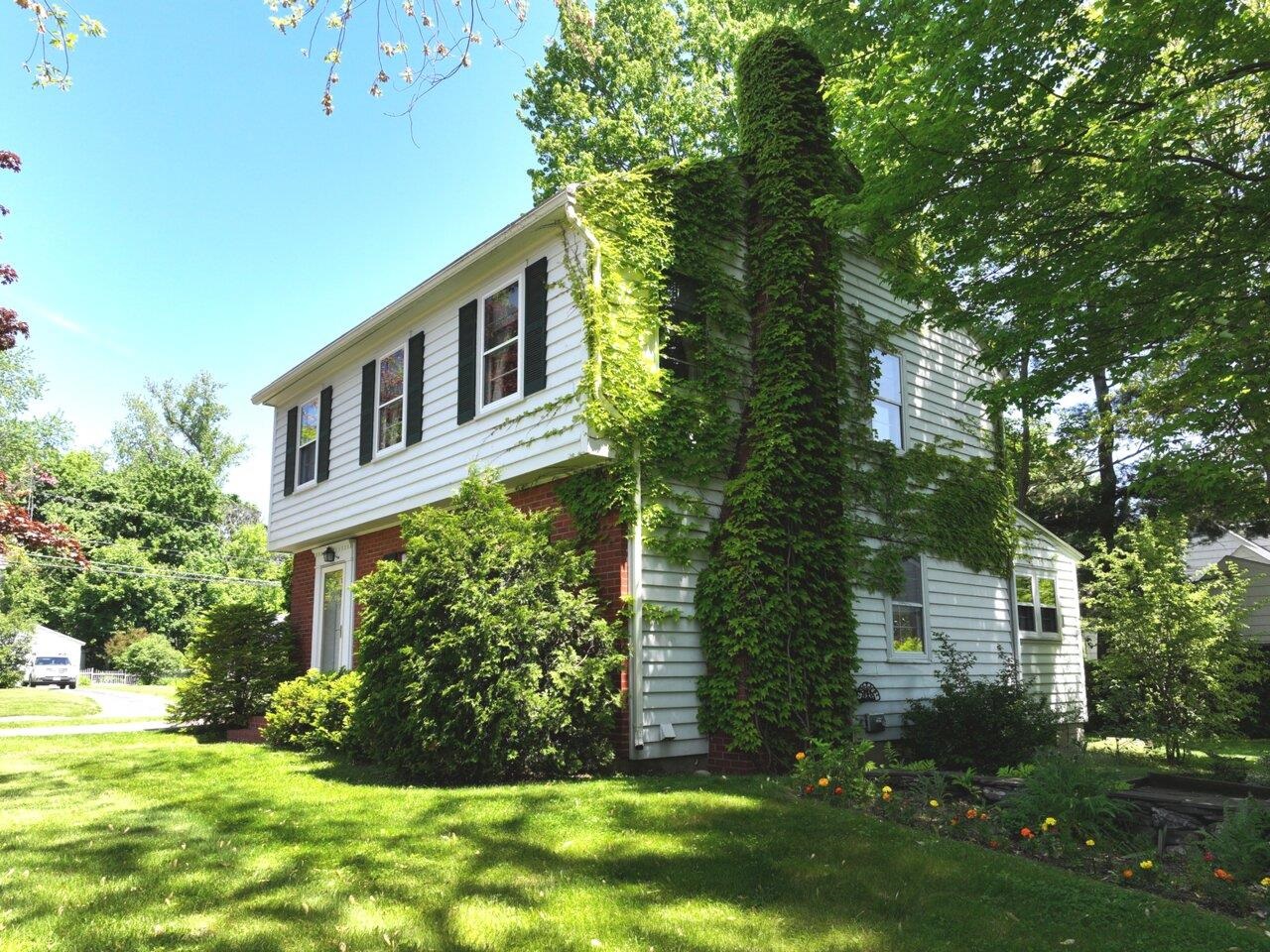 162 Crescent Road