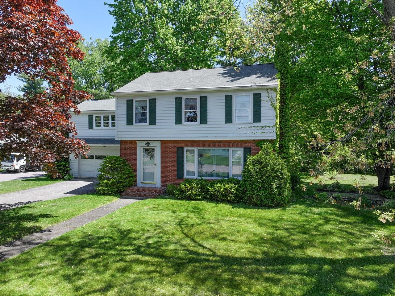 162 Crescent Road