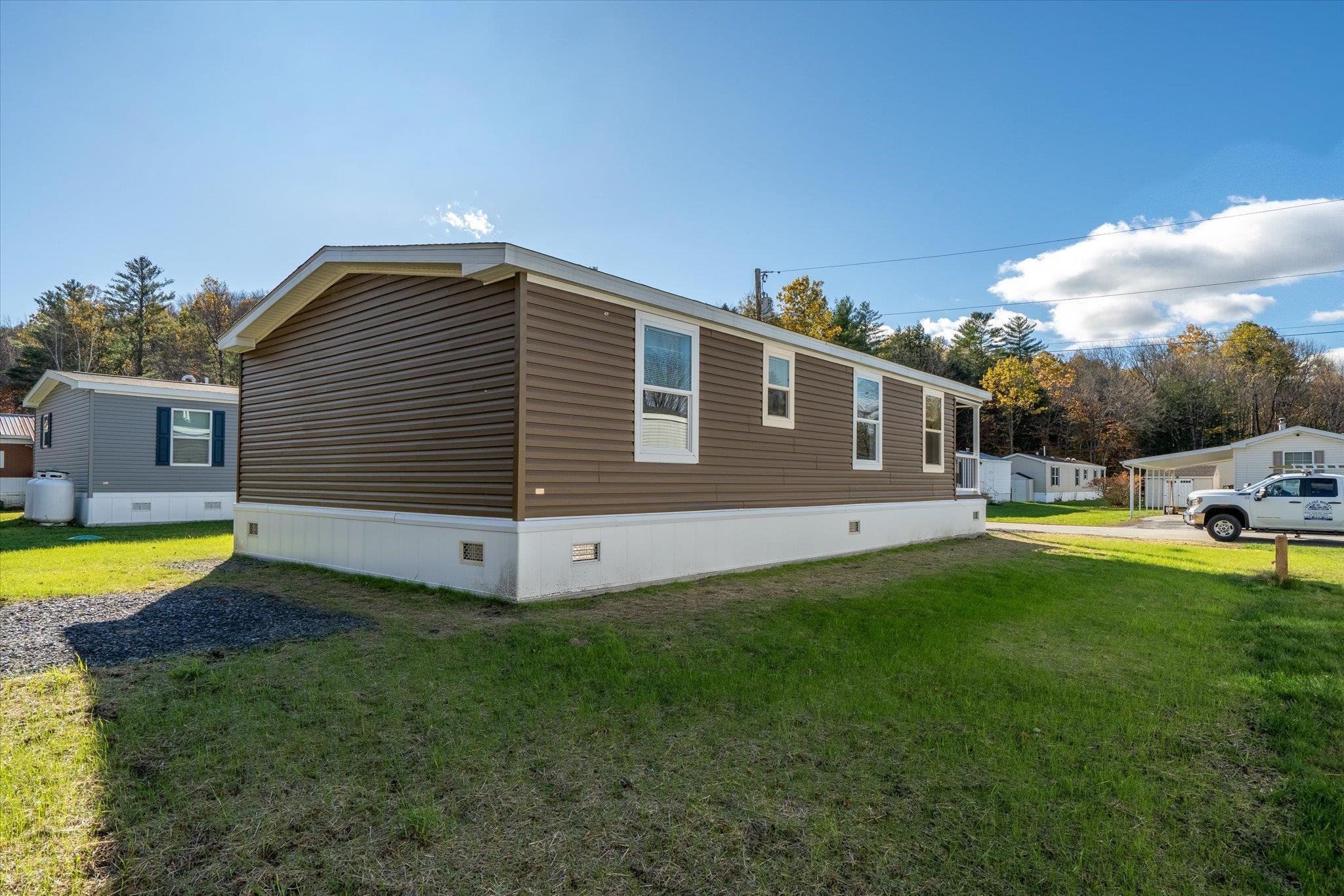 59 Crossing Manor Drive