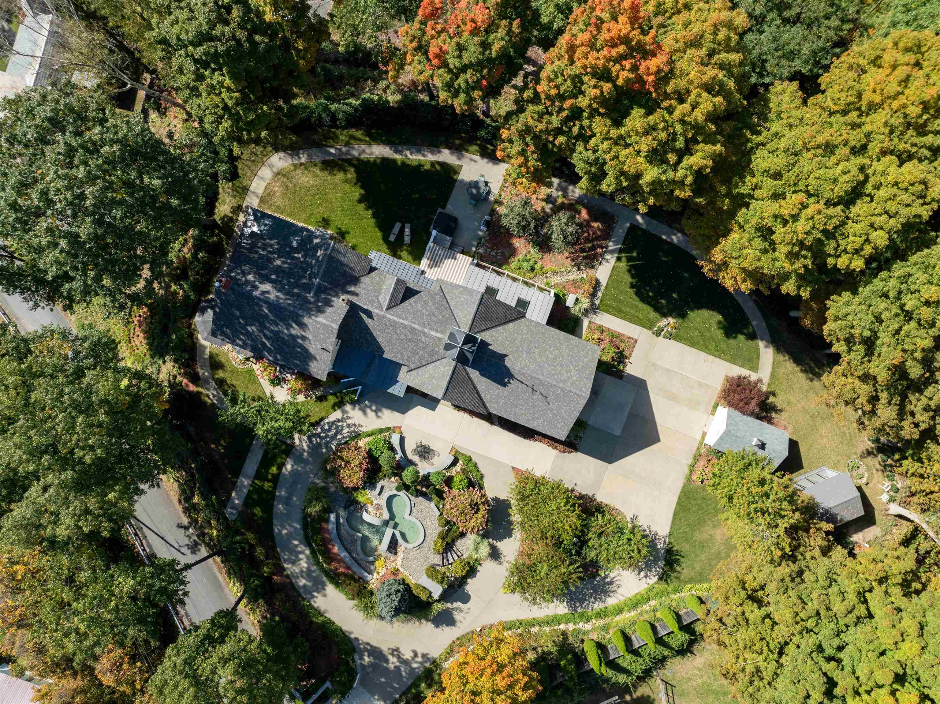 11 Cream Pot Hill Road